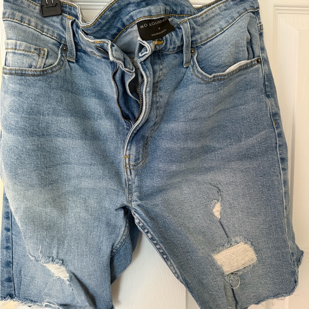 No Boundaries Light Blue Distressed Denim Shorts